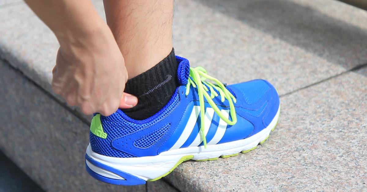 Achilles Tendonities in Shoe